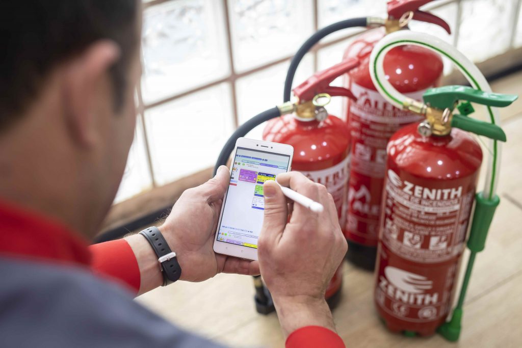 normativa altura extintores